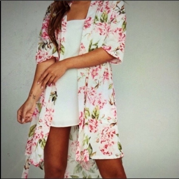 Beautiful spring show me your mumu robe - Picture 1 of 6